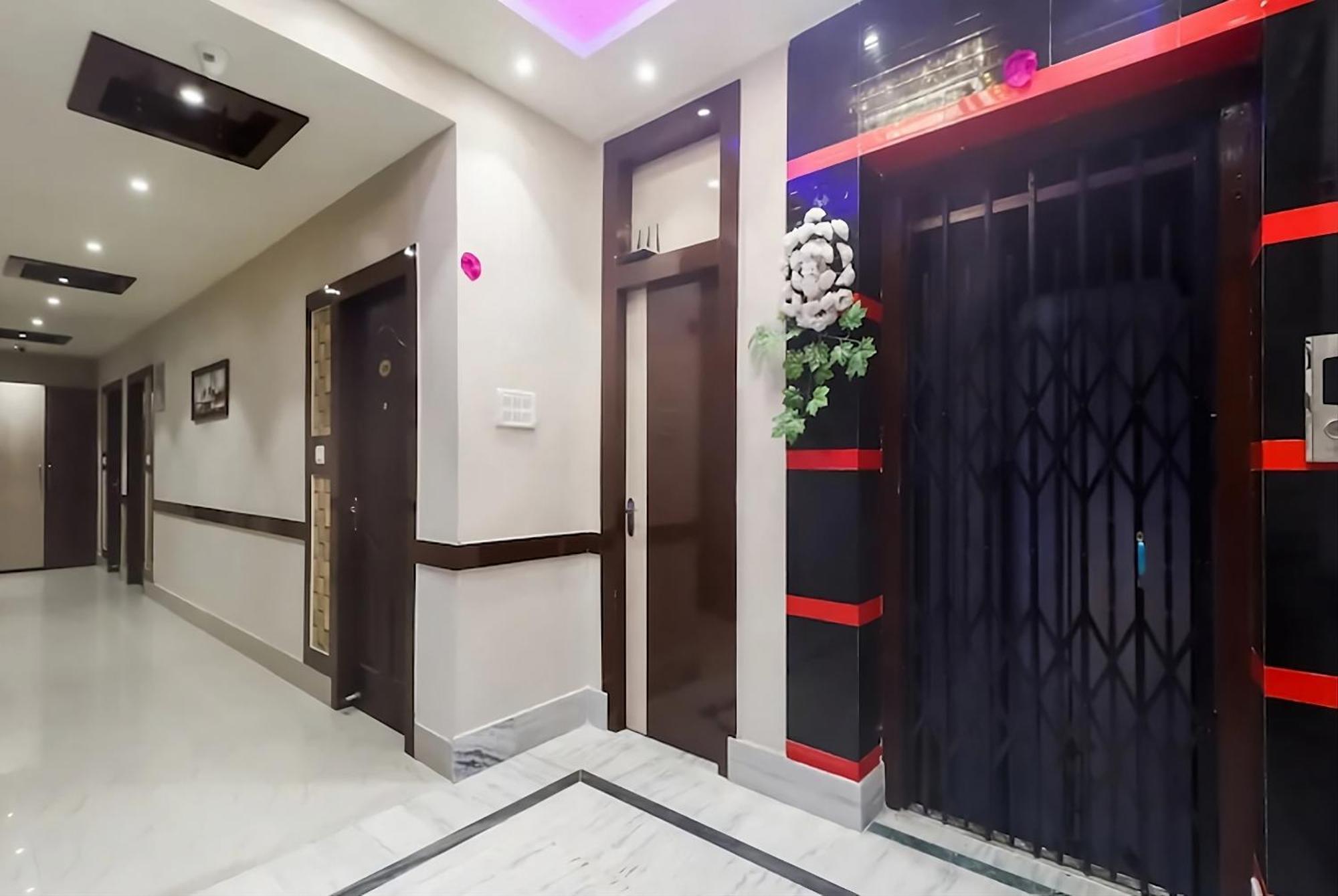 Отель The Ganga Residency Barh Экстерьер фото
